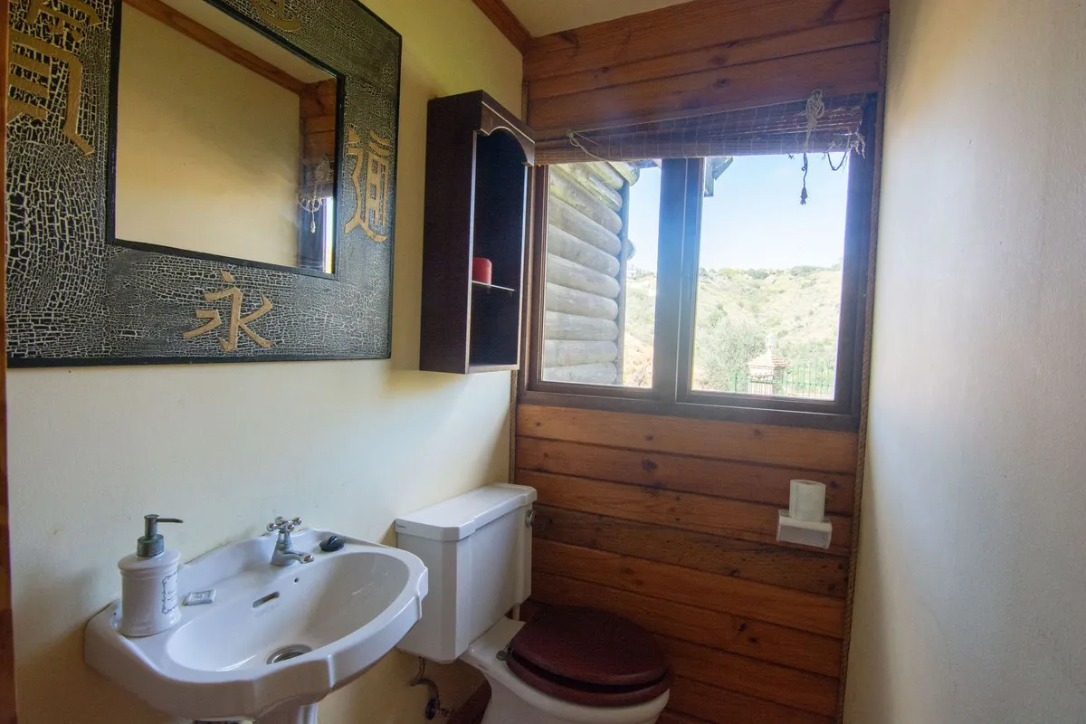 50760e31-1621-42cd-b9d4-b25a5f727632