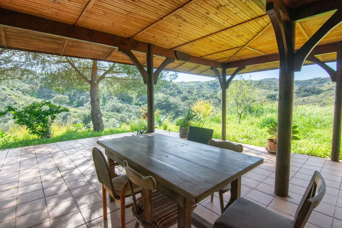 8b02901b-0855-40fe-8b48-9da1df2e166a