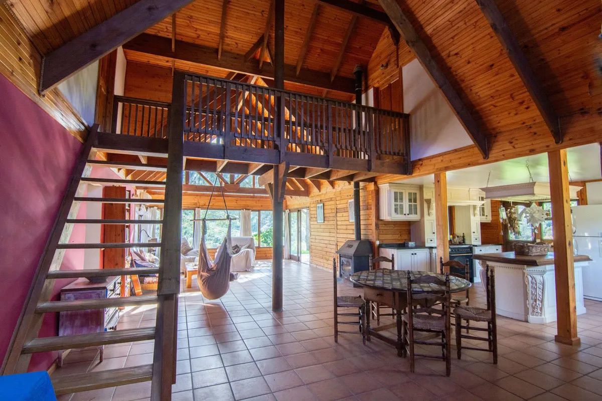 95c3e5e3-5f89-455c-857f-4a37a559d22a