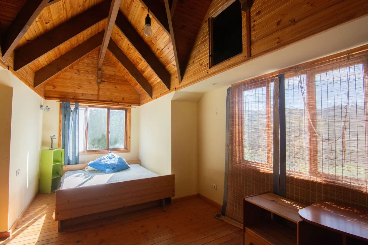 e86e9fec-98d6-459c-b2bb-38c1e8229979