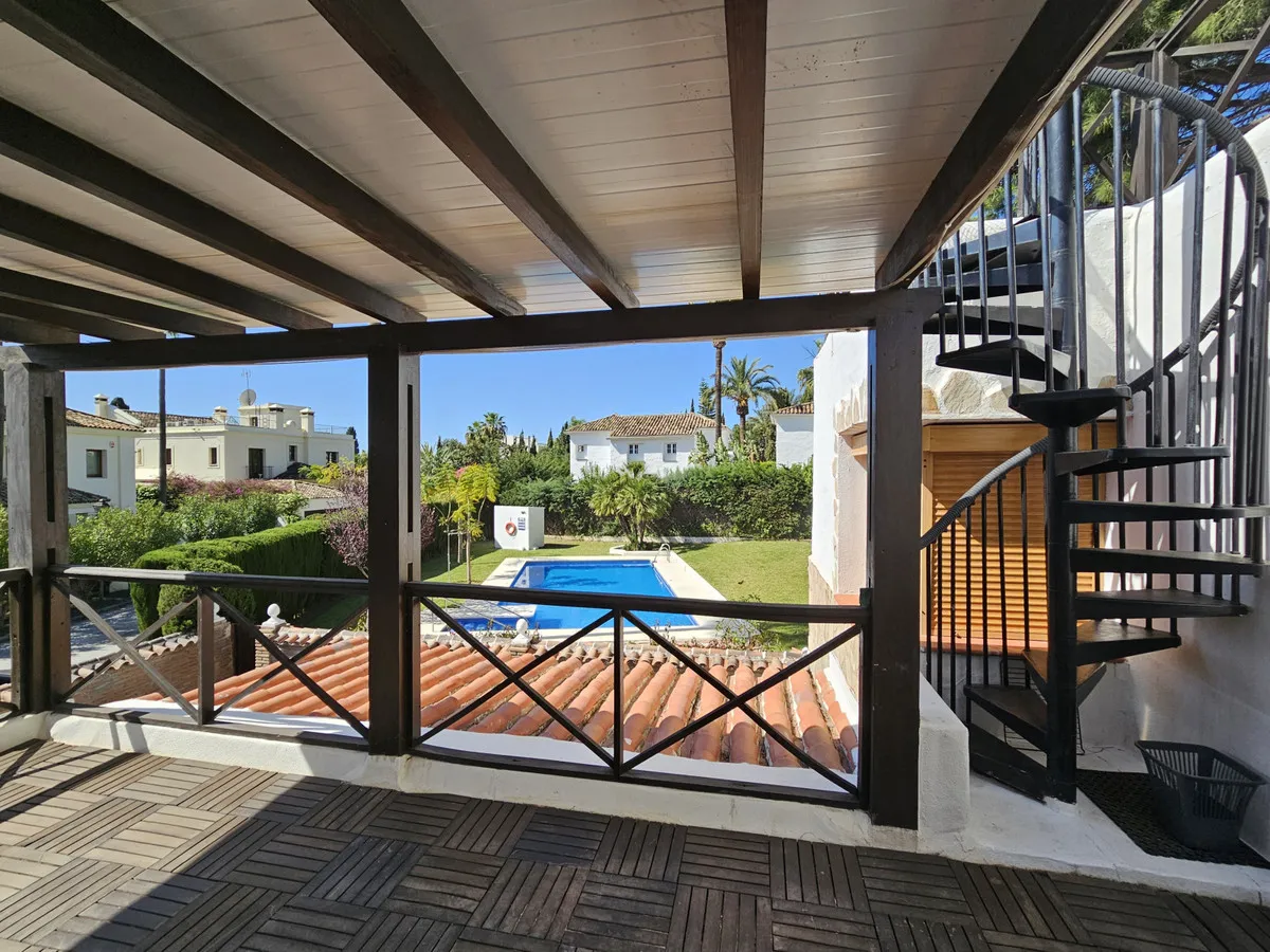 09a1dbcf-ed72-49d3-b6c9-78648dd2d43f