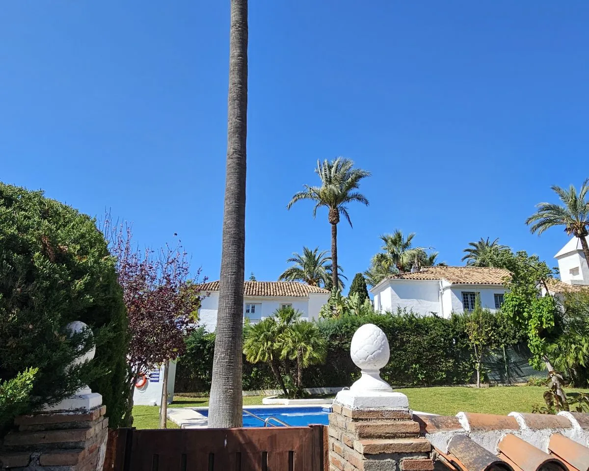 25a47b2b-5bf0-4744-ae2b-5db357e1bc52