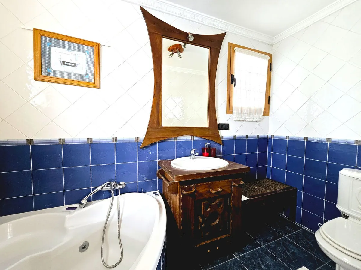 e28817dd-d9b0-4860-b367-c184735e0fab