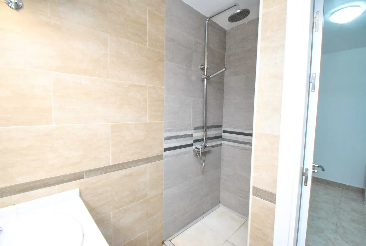 160823ae-ab44-4964-9588-0b190b9b9b6f