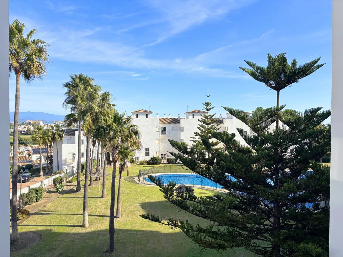 0c9cd183-47ad-4ab1-902d-e1d5336a8bce