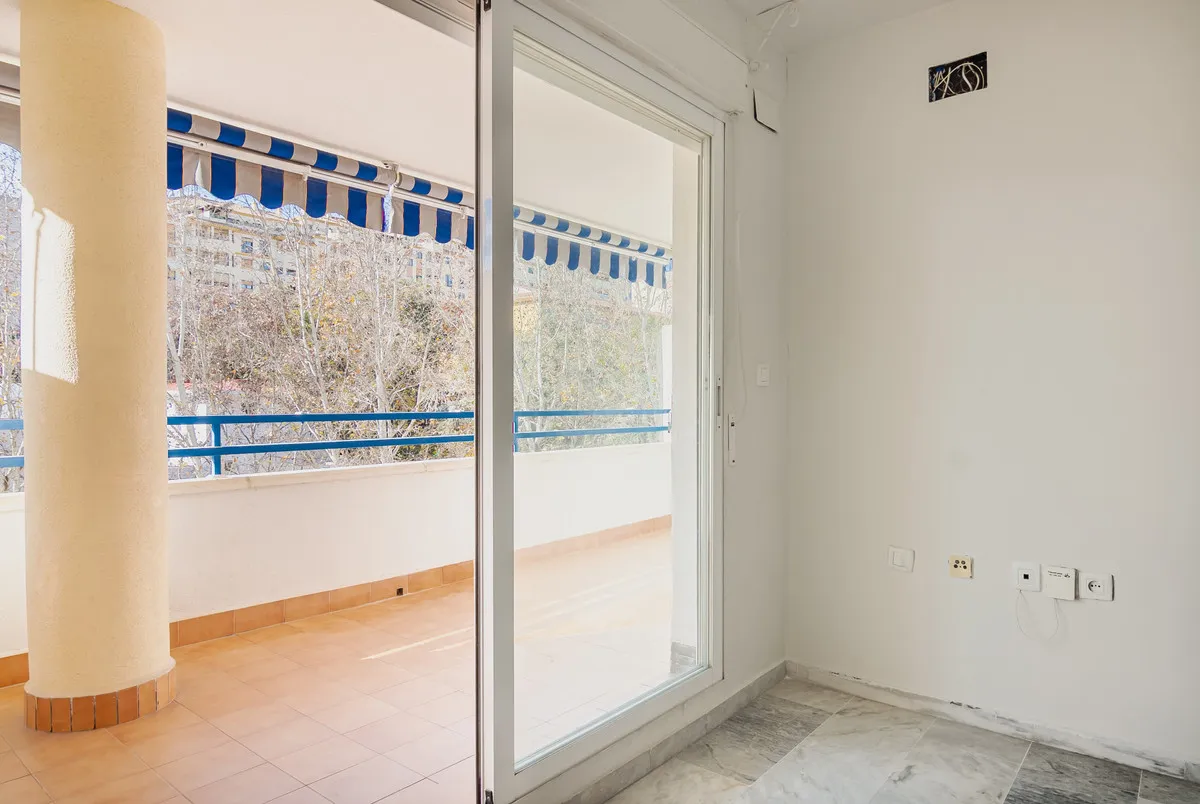 1e1682c5-c9cc-4ae0-a861-ead0441badfa