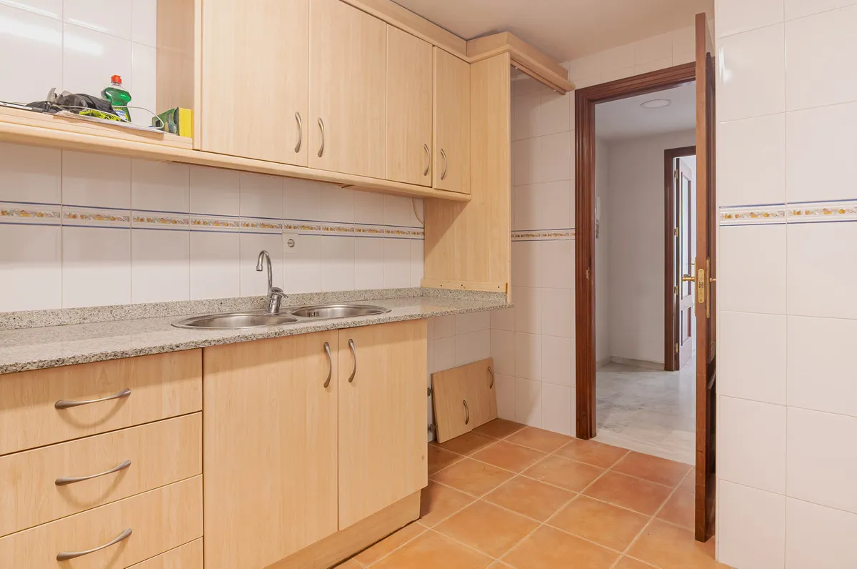 297f0739-5a90-43c5-8b2a-51e6ce8d57b1