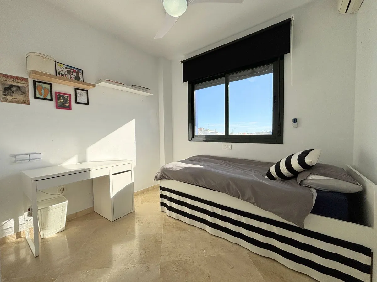 40261d3b-b277-4b2e-bfce-0bce69d25df6