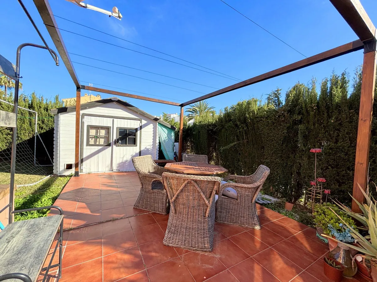 73d94d58-7d35-4828-84d6-a3f906de4268