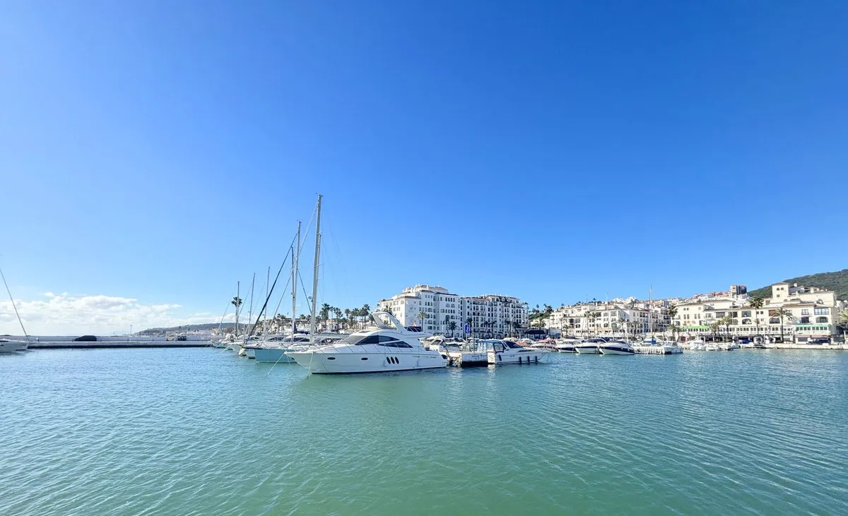 9ec75c6e-9d0a-4d6d-aa66-744c7868360e