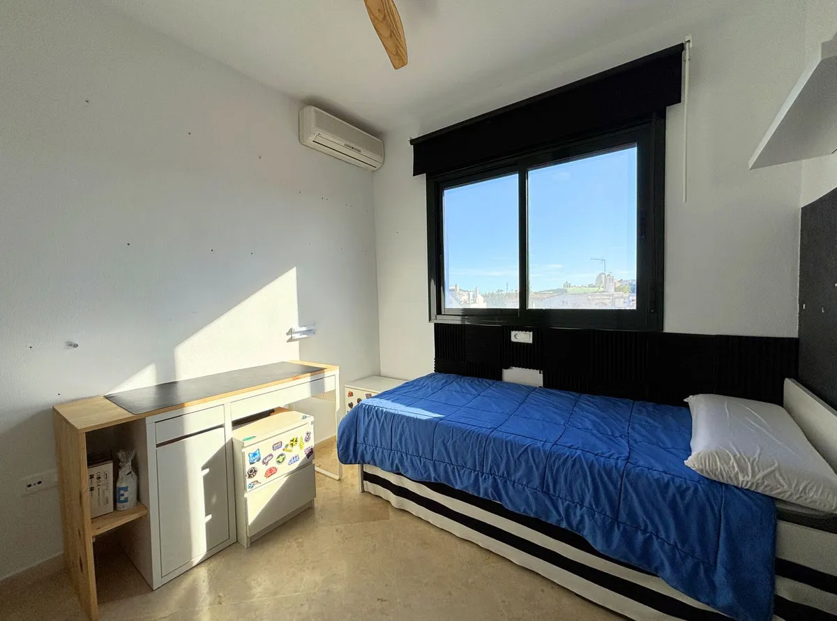 de3d5e7b-3172-41c7-8d7b-462334555c01