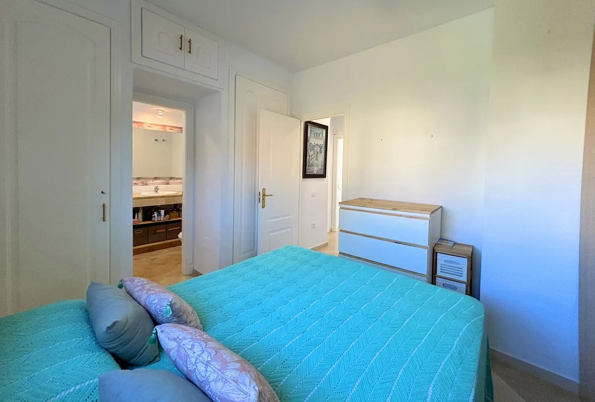 ecb913b5-f333-4ed1-a077-d307f68a6356