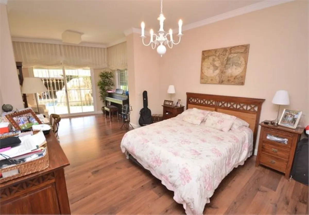 3b19440e-9992-4d2e-b47b-48b97c027296