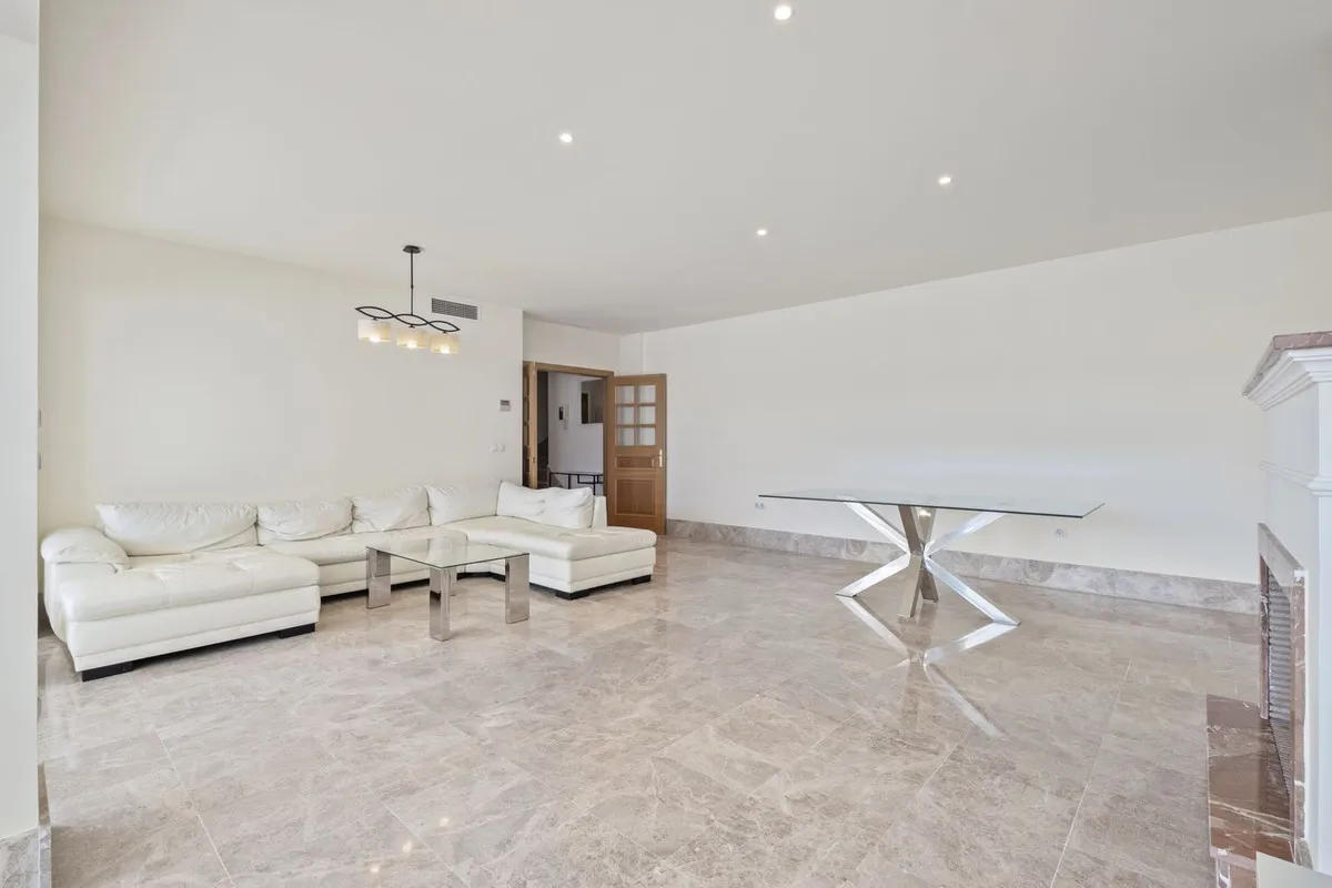 97eefad2-d1f0-4870-ac18-98b735be76ac