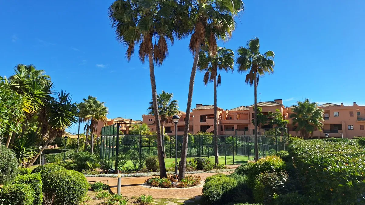 c7def51e-be61-4e35-941f-1061c10716a6