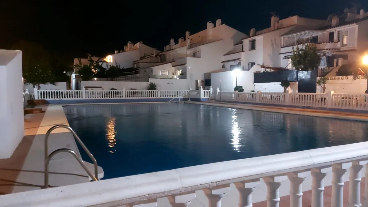 0efbbc42-4fbb-4d93-98f8-4ca9d16b71ee