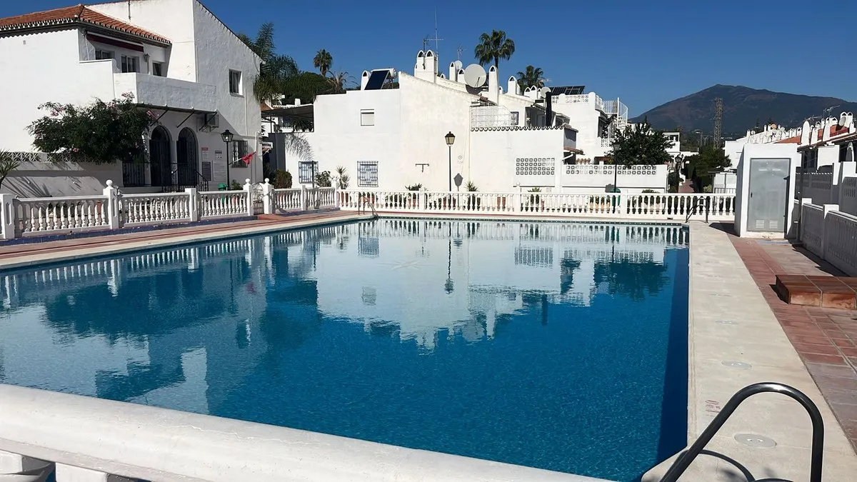 c0f38671-9e15-43d0-a757-8a58ba2b1602