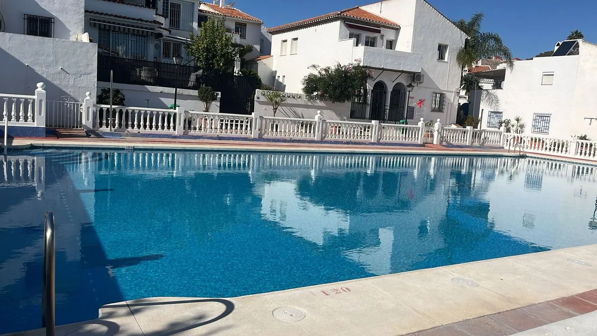 d4905ecf-984a-4549-9ea1-a0135436ec7b