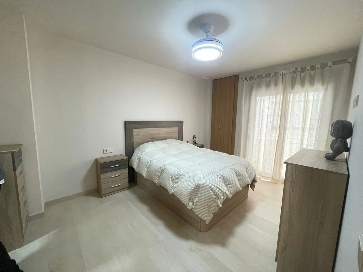 f7a536f6-c10b-4c37-bede-33725bf5cdf9