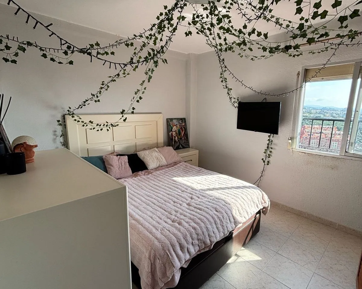 dc091140-396d-437a-bcd6-3946b429e815