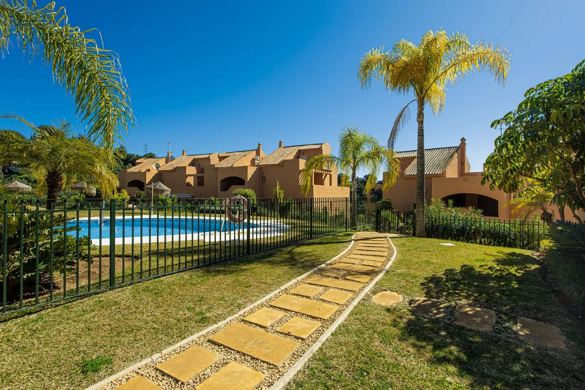 cd519dd2-135e-459c-b6b1-a787342adc91