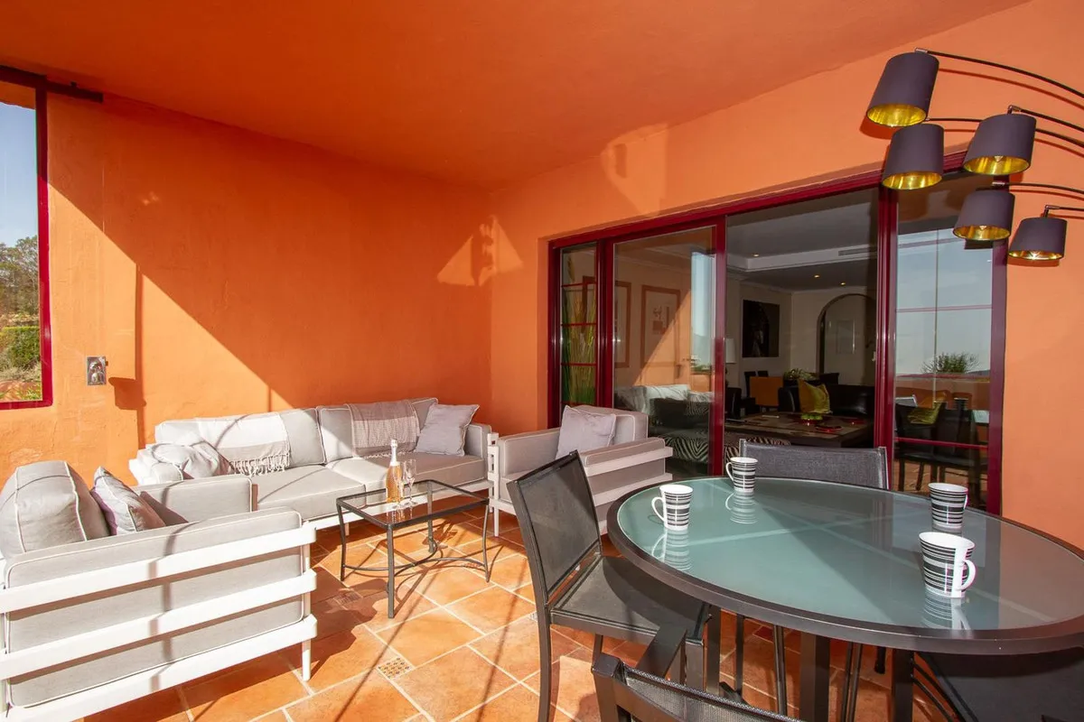 d0e1603a-b37a-4d55-8949-88a5e7a3cbb9