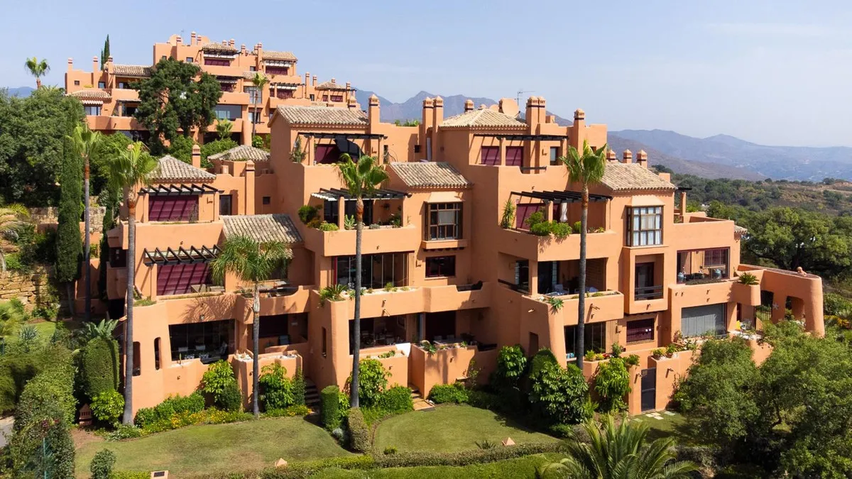 d17b87c2-c691-4b37-9355-55bacb7ef6a4