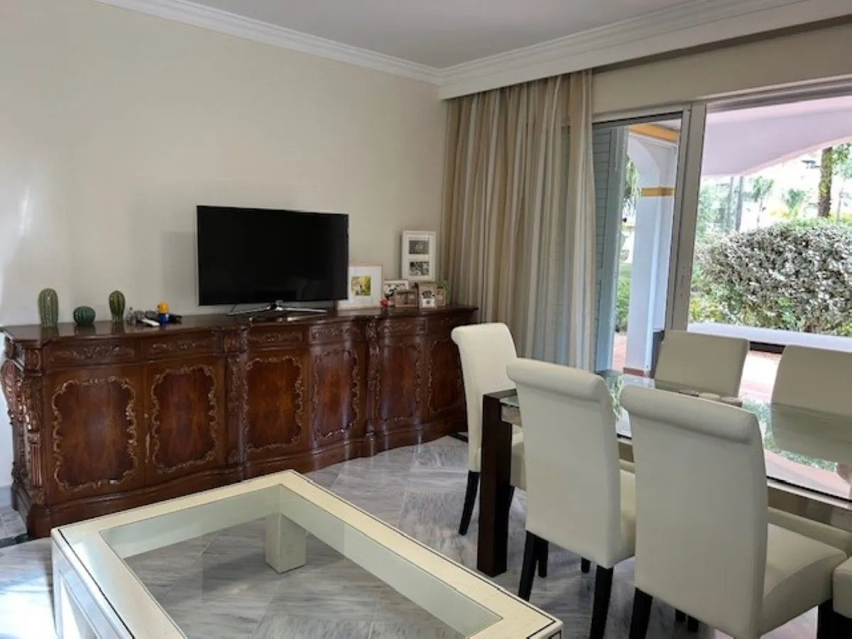 10ad54c6-7810-4d0a-9093-2834f78d4090