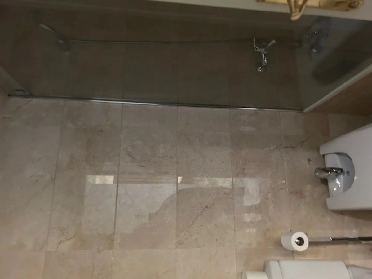 9b82db3f-b5fb-4ffb-93c9-460d08a17238