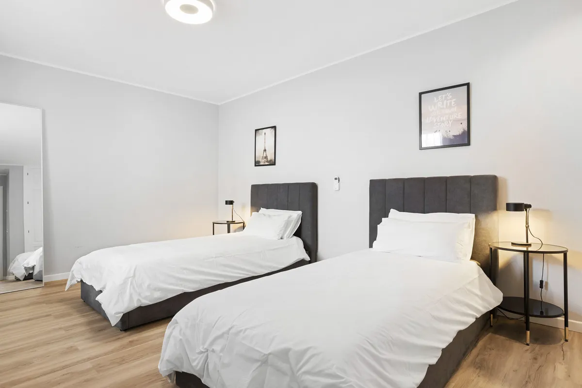 61fecdd2-5e90-49be-b364-70a8bd8bb403