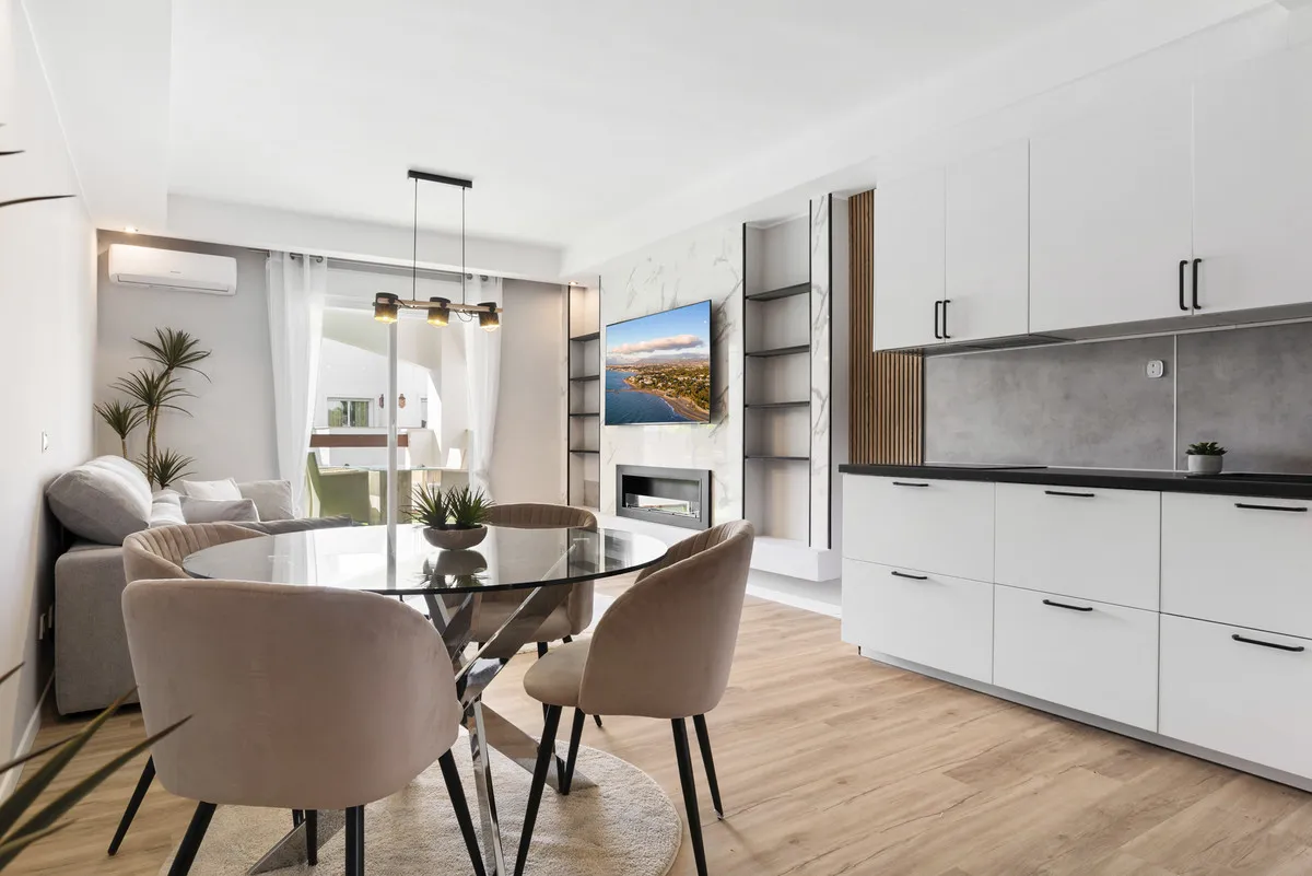 65eeeaf9-55a0-4b68-8957-1712a1aee3e0