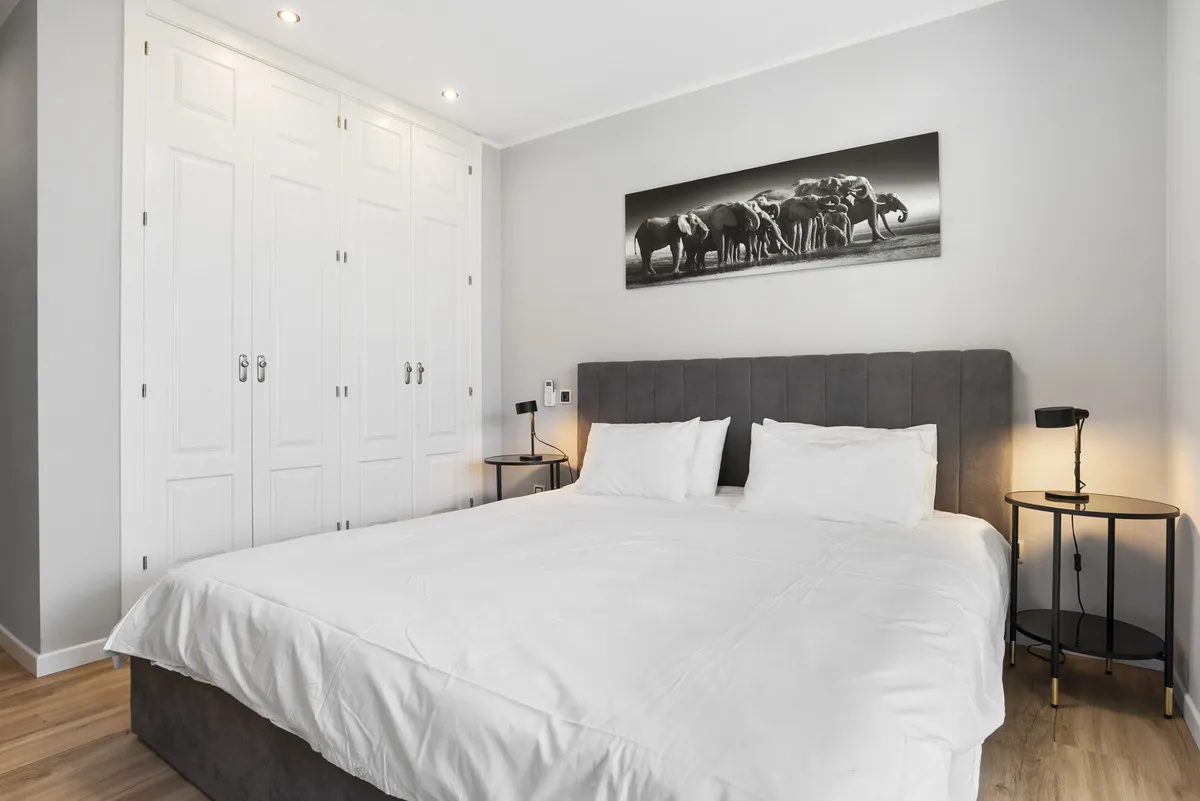 82b161a3-5036-4bde-b1e6-769e01093710