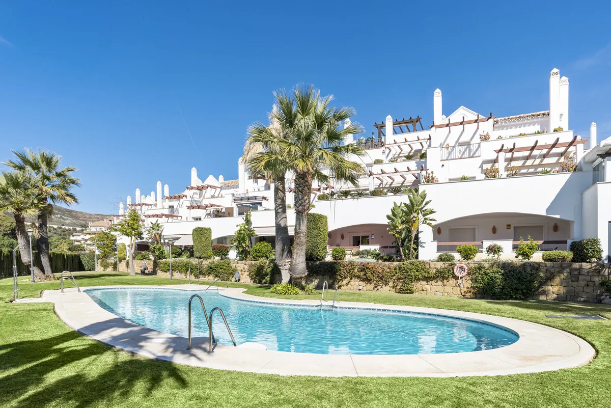 8b695d42-69cb-4e11-bdd7-9f11a81f0046