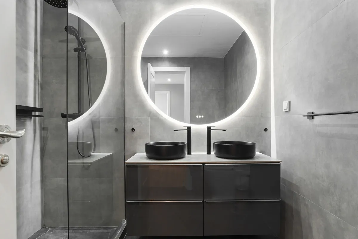 e5394688-b30c-4851-83ef-8d9538ee1590