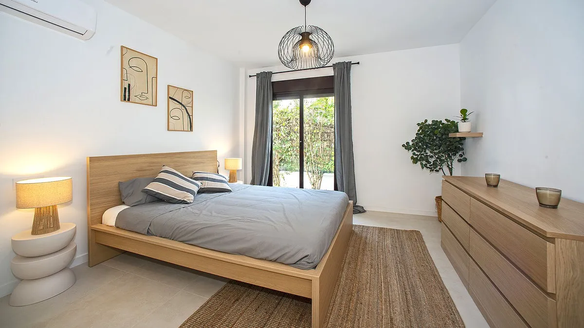 a850afe6-f85a-4996-9597-7a65d1a16867