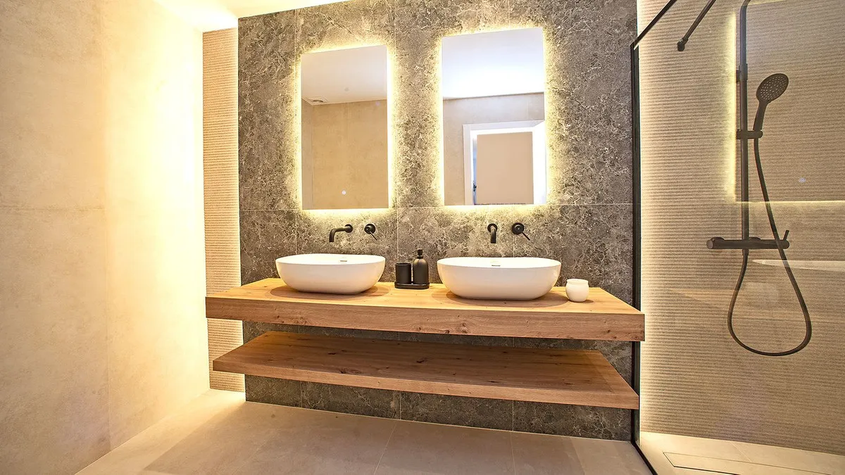 e1a065b1-8ec6-49d4-a2a0-784bfaa07c4d