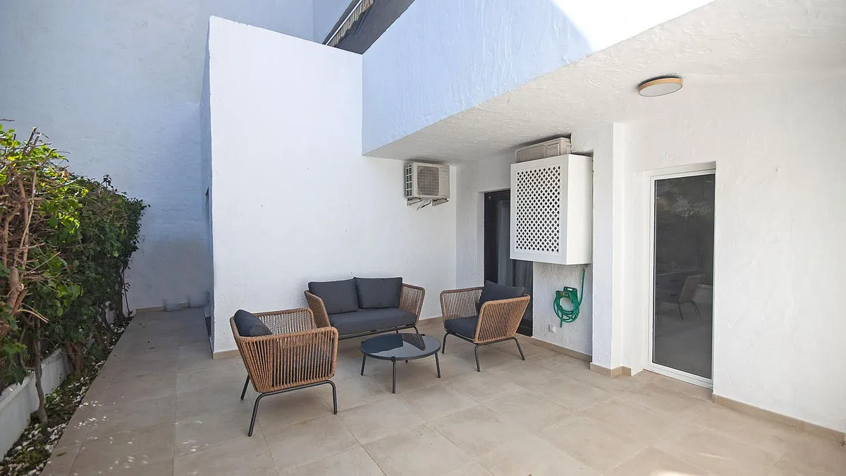 edef4979-4c00-4b24-8e1d-d3b2657be518