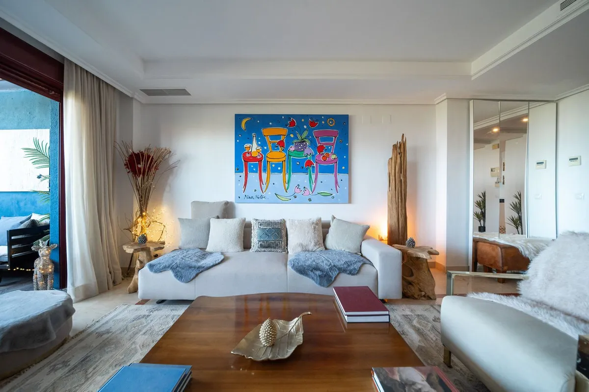 91c48557-7d86-46b4-bdef-333ed8de76ab