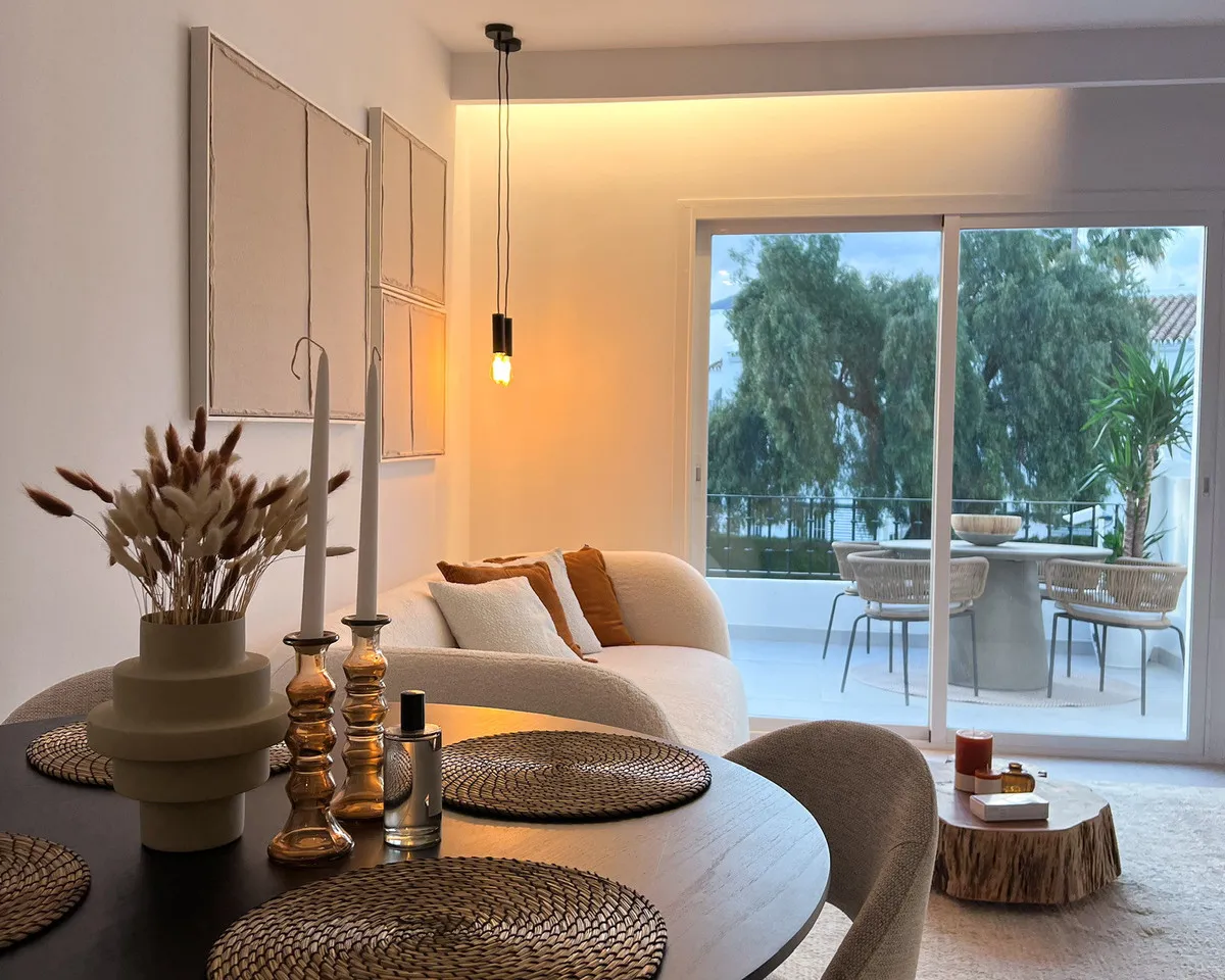 75db486f-817c-434b-8db7-7a02b76a2a0f