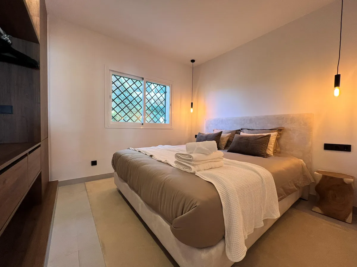 e961d772-369e-404f-bde8-60808074499c