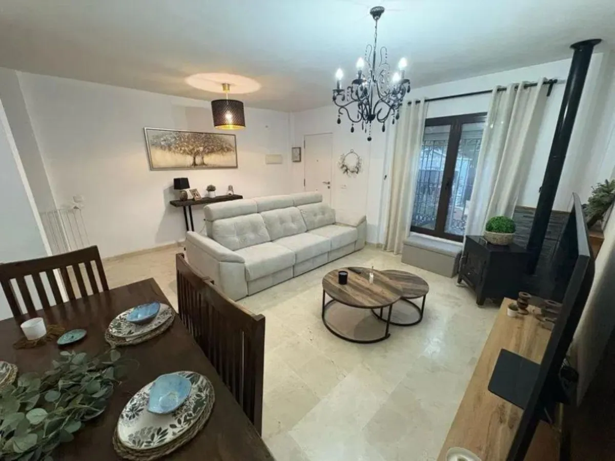 a6993836-7e14-4208-b0ac-ea9063368cec