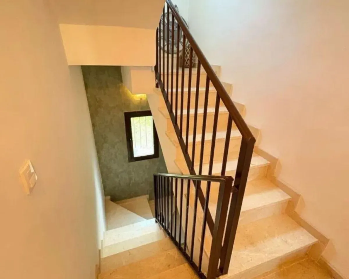 e6e079bb-6b7f-4fb6-b31f-3f3ccbae344e