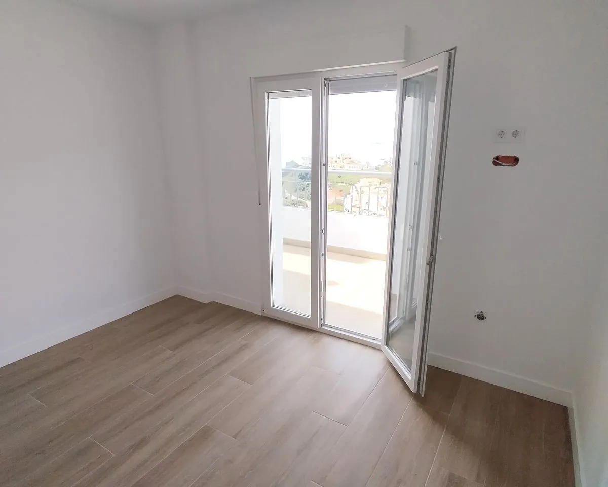 73cf6ed6-ed69-4614-96d3-662b2db0a625