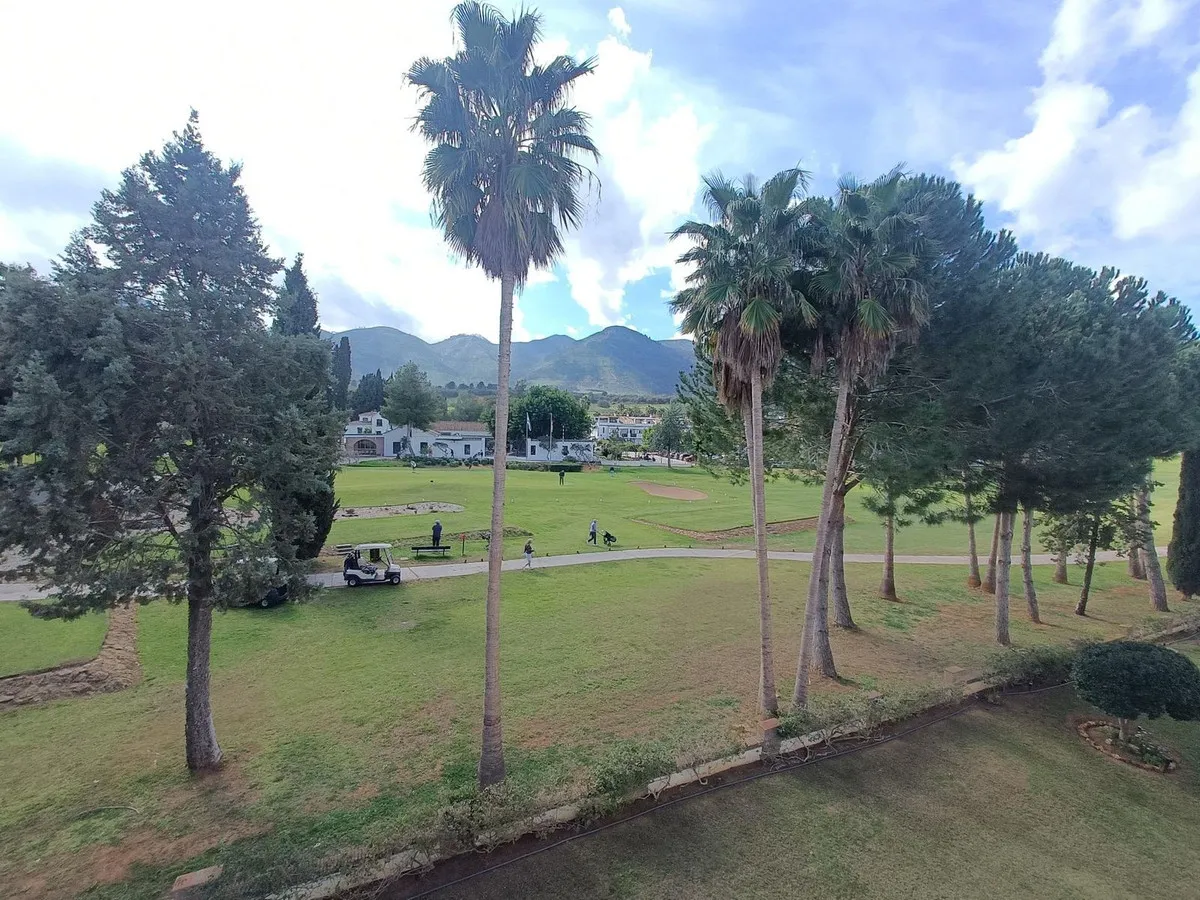 6d4ba058-9746-403d-84b8-cf2a3408b2ca