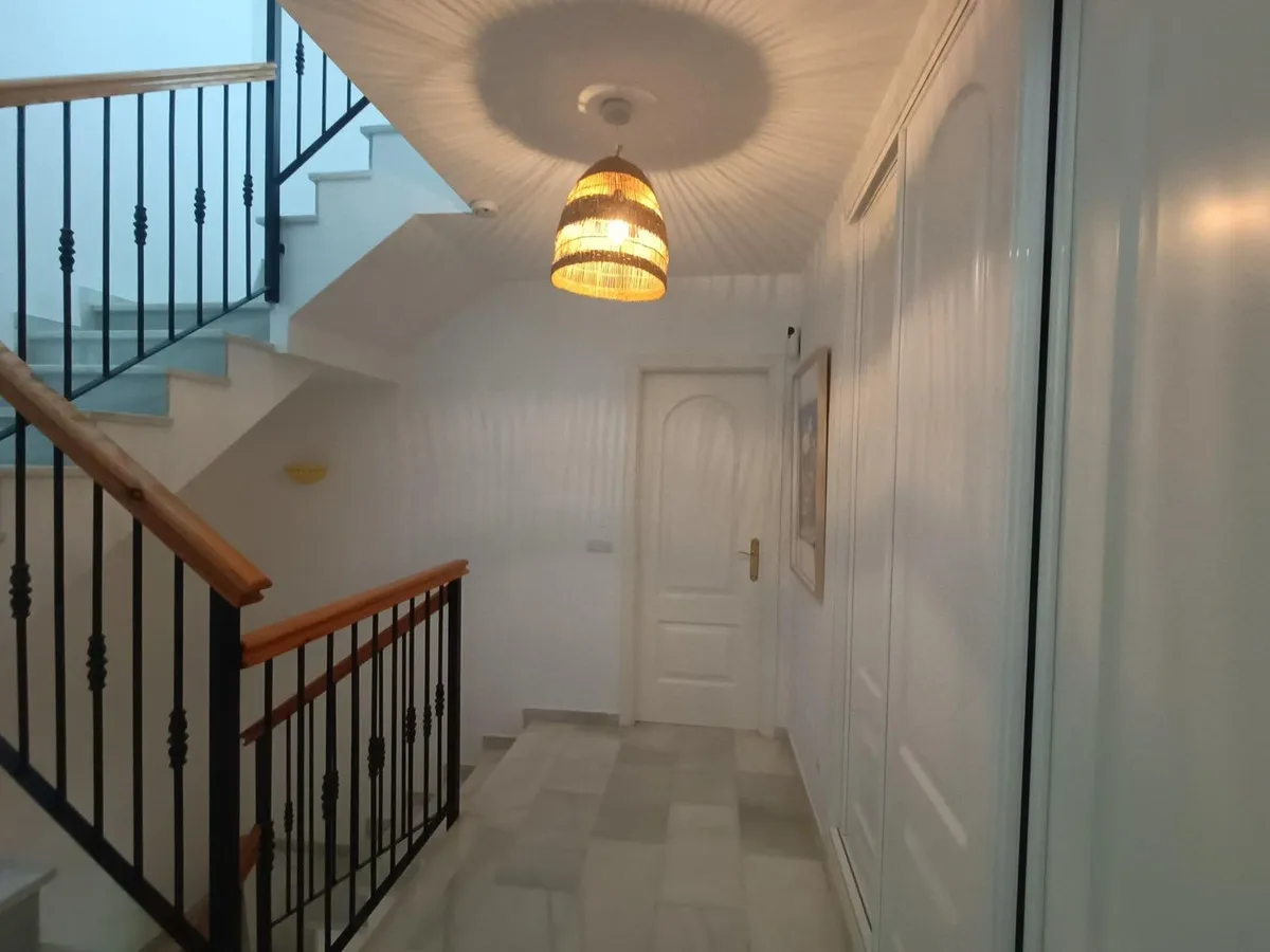 9f8bd432-6962-48f2-bbf3-2f0091cebda2