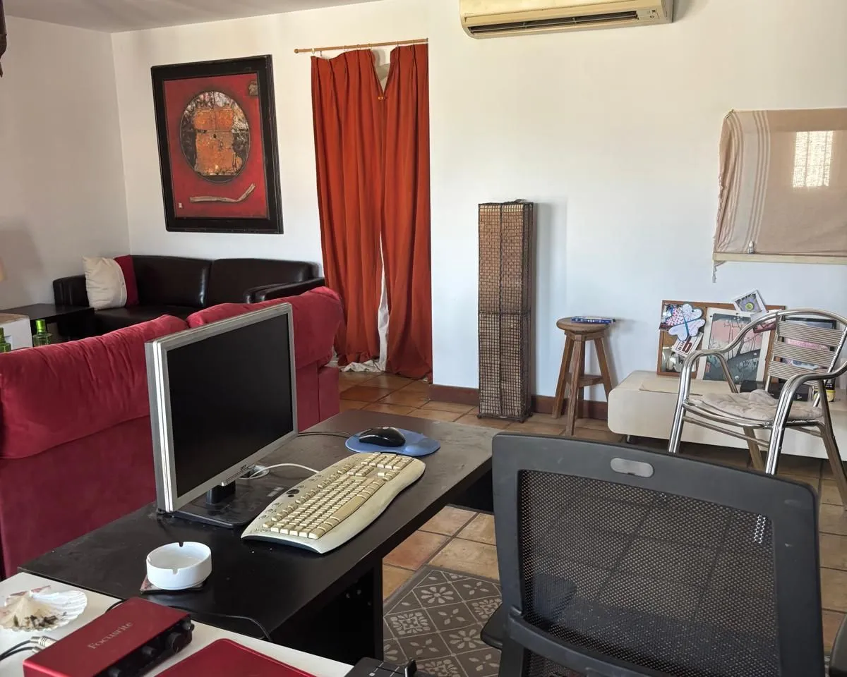 a9832bd2-4334-4f56-a69e-37103c3b3558