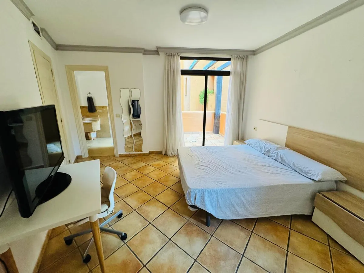 371d8656-32dc-4760-9538-ebc370d72797