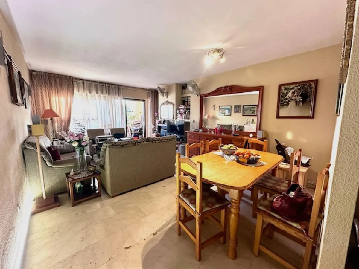 9608d8cd-b747-40b0-8754-c381fc9dd043