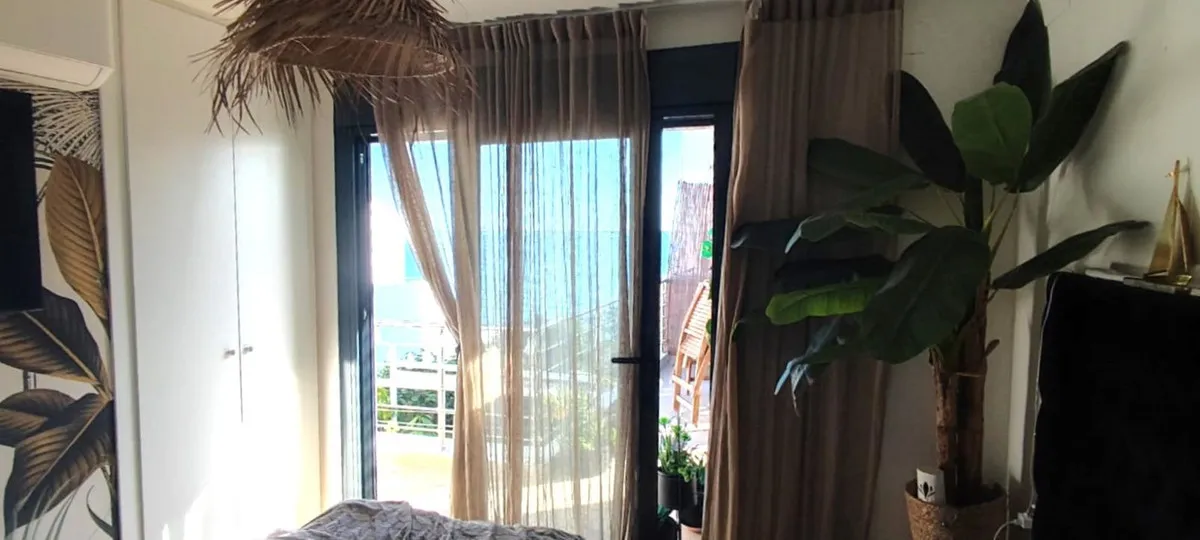 01aaf195-cbb1-4419-926e-d39ff8c43277