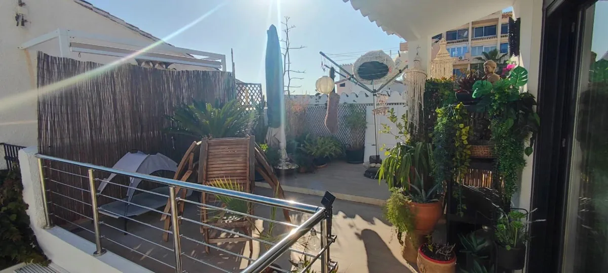 3d55ba03-27c3-4ea1-abbf-72f37a63596d